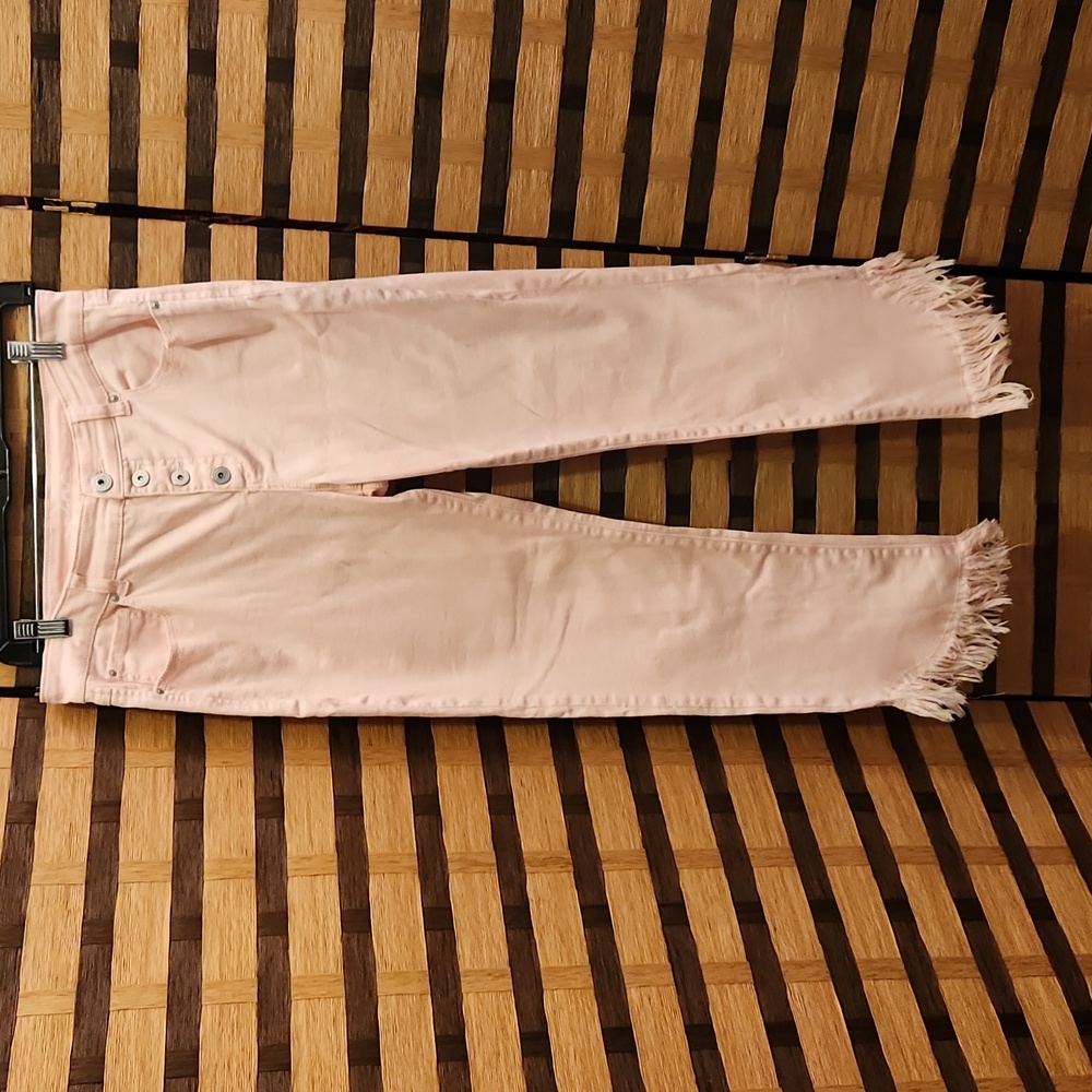 INC pink fringe bottom capri jeans Button Up Tulip